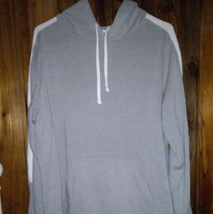 Take Gear Comfortable Sweatshirt with pockets